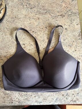 NWT Victoria's Secret Dark Gray Smooth Lightly Lined Plunge Pullover Bra 36DD